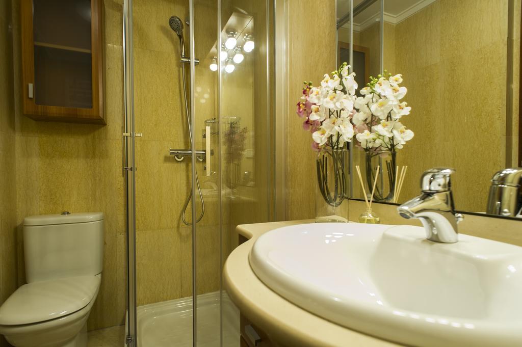 Rent Apartments Salamanca Cervantes 47 Bagian luar foto