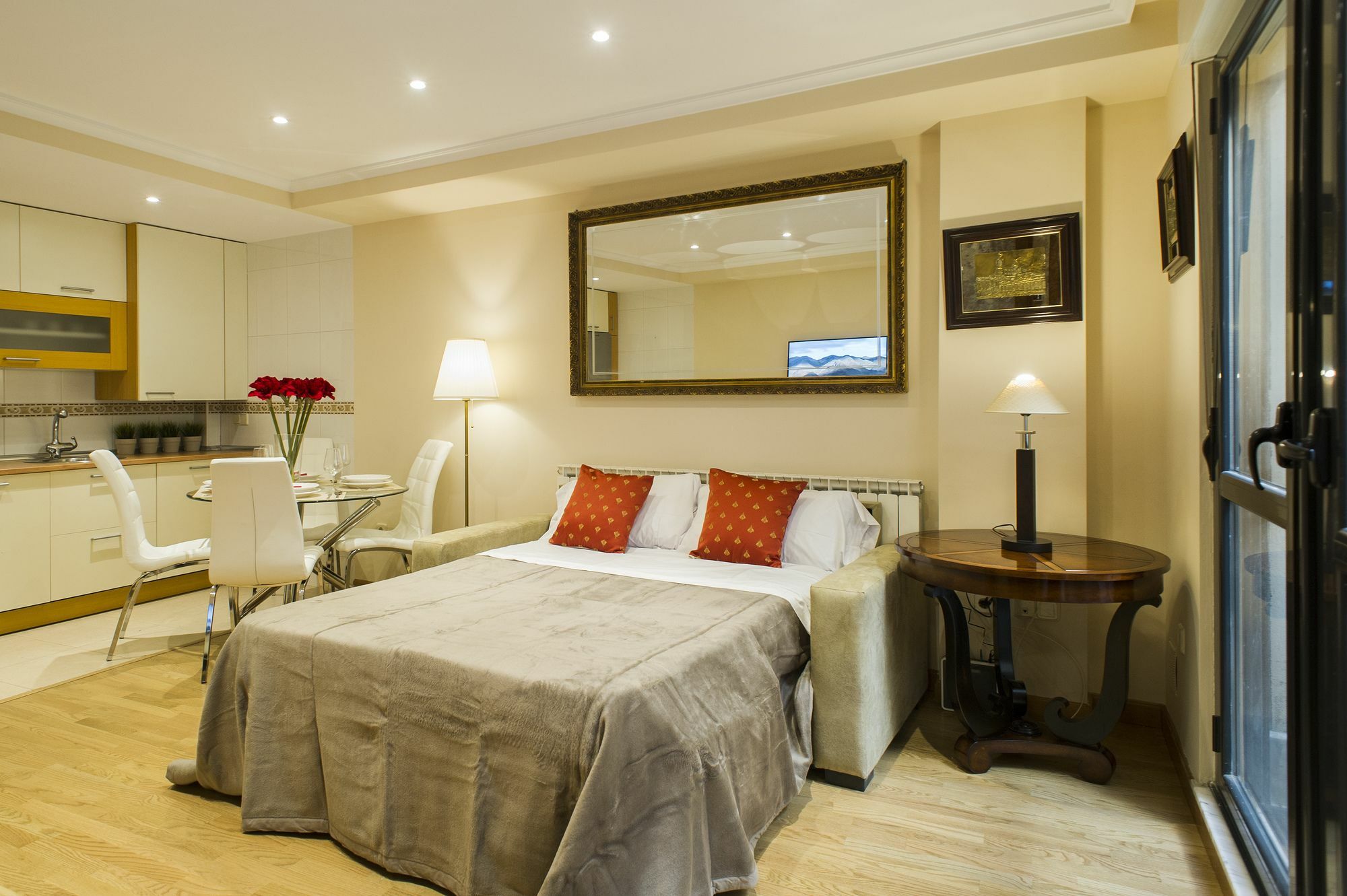 Rent Apartments Salamanca Cervantes 47 Bagian luar foto